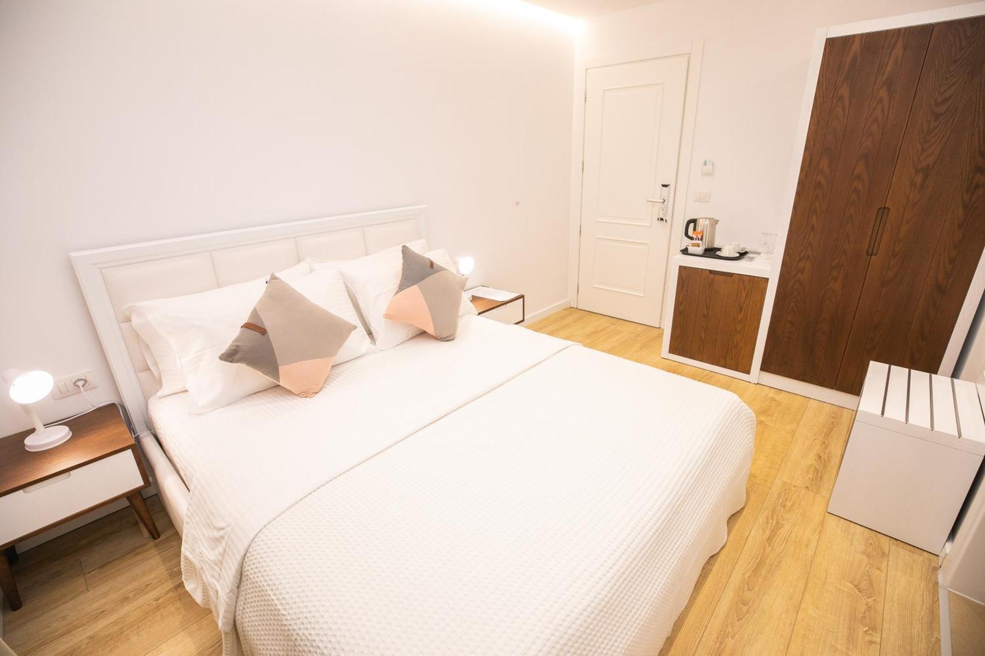 Hotel Elior Tirana Eksteriør billede