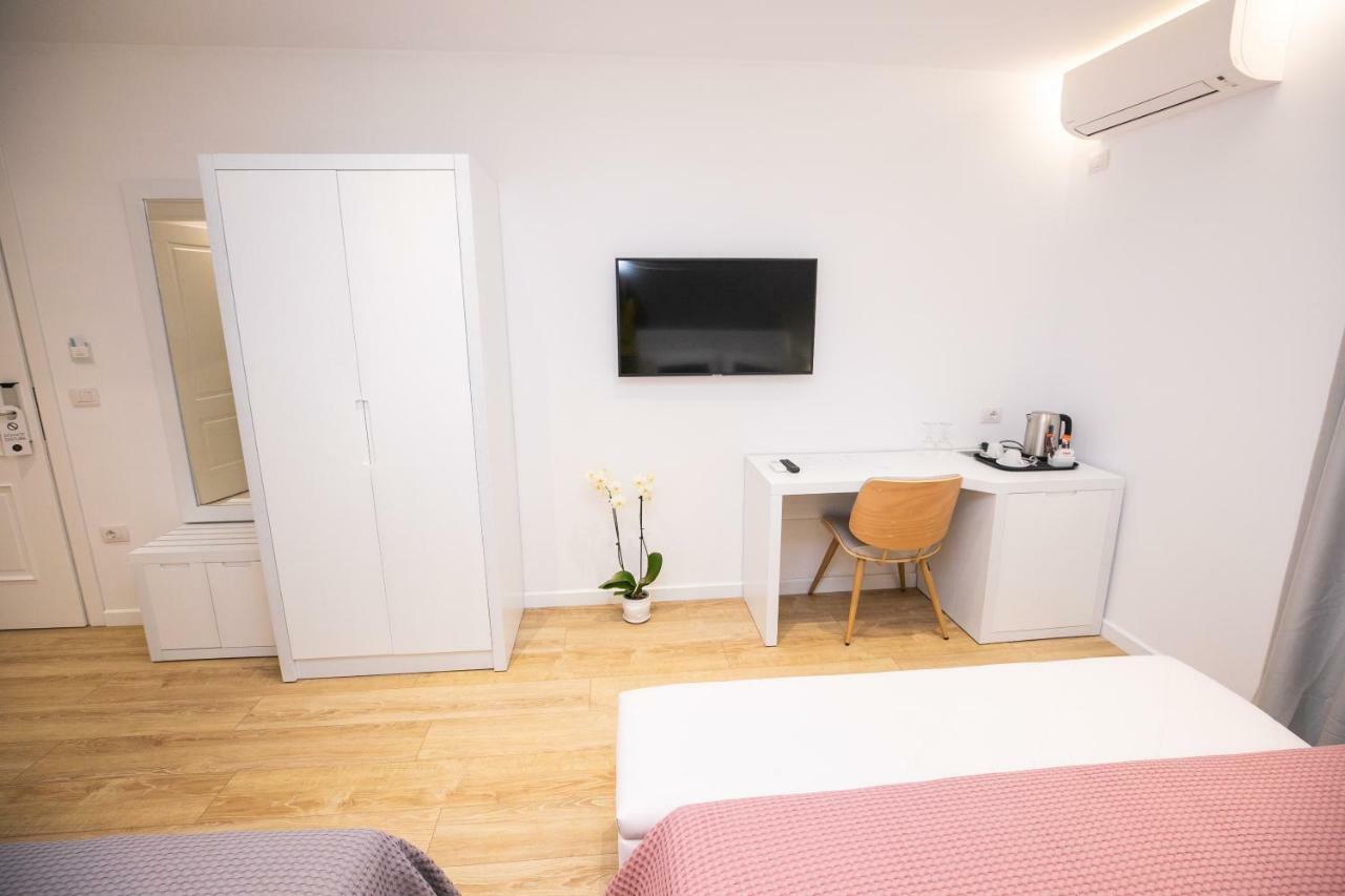 Hotel Elior Tirana Eksteriør billede