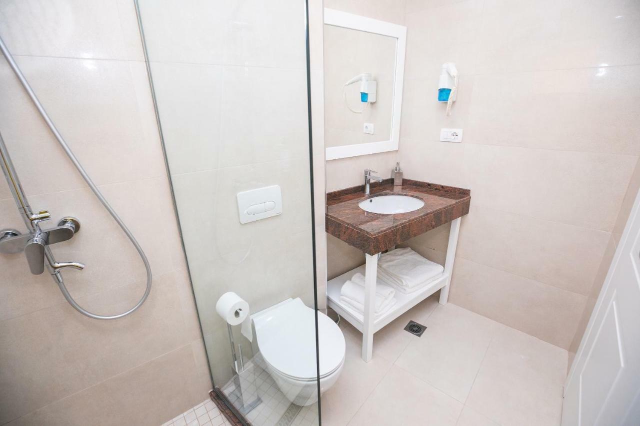 Hotel Elior Tirana Eksteriør billede